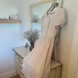 Neuflora Cream Dress